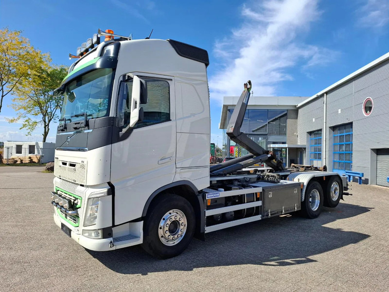 Volvo FH4-500 / VEB+ / HOOK 22 TON / LIFT+LENKACHSE / TUV:02-02-2026 / FULL-AIR / LWDS / NAVI / ALCOA / AUTOMATIC / EURO-6 / 2017 - 吊钩升降车:图2 Volvo FH4-500 / VEB+ / HOOK 22 TON / LIFT+LENKACHSE / TUV:02-02-2026 / FULL-AIR / LWDS / NAVI / ALCOA / AUTOMATIC / EURO-6 / 2017 - 吊钩升降车:图2