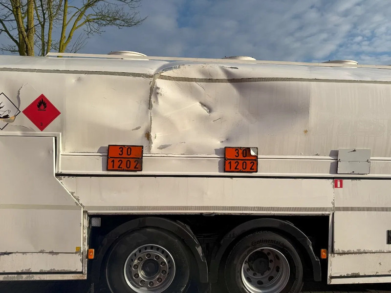 罐车 Volvo FH5-500 6X2 / ENGINE RUNNING / LIFT+LENKACHSE / FULL AIR / ADR / EUROTANK / 9-TON FRONT AXLE / I-SAVE / EURO-6 / 2022:图11 罐车 Volvo FH5-500 6X2 / ENGINE RUNNING / LIFT+LENKACHSE / FULL AIR / ADR / EUROTANK / 9-TON FRONT AXLE / I-SAVE / EURO-6 / 2022:图11