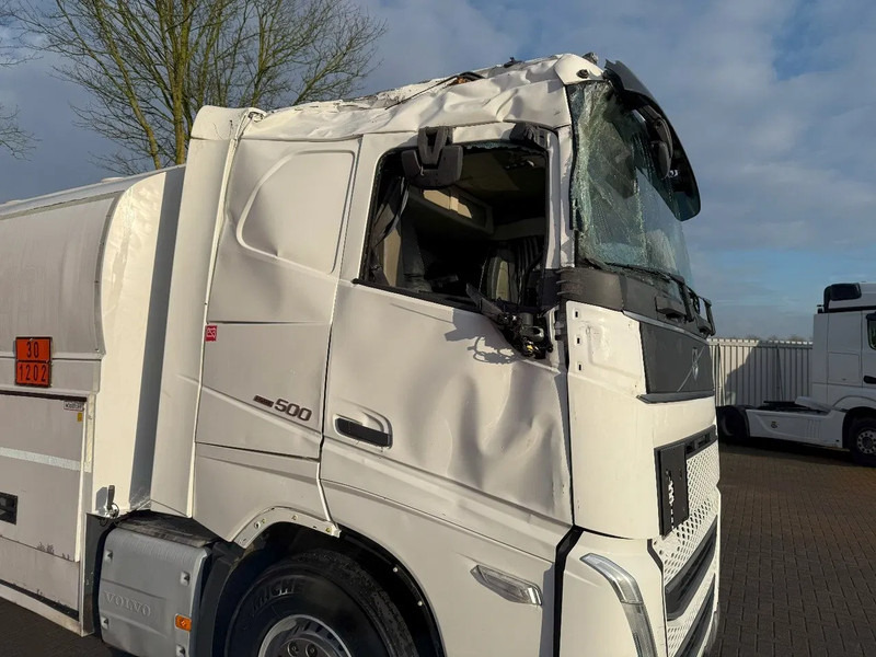 罐车 Volvo FH5-500 6X2 / ENGINE RUNNING / LIFT+LENKACHSE / FULL AIR / ADR / EUROTANK / 9-TON FRONT AXLE / I-SAVE / EURO-6 / 2022:图8 罐车 Volvo FH5-500 6X2 / ENGINE RUNNING / LIFT+LENKACHSE / FULL AIR / ADR / EUROTANK / 9-TON FRONT AXLE / I-SAVE / EURO-6 / 2022:图8