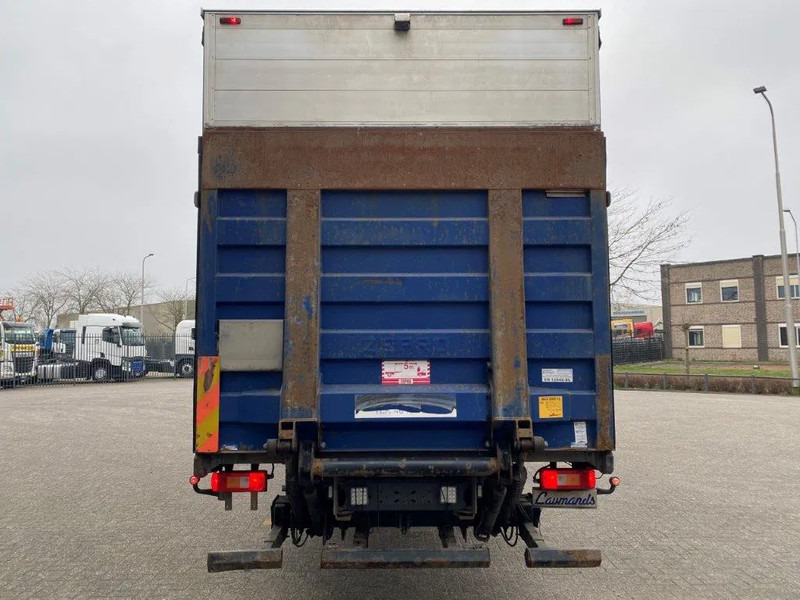 Volvo FM11-330 / LOW KM'S:472120 KM / LWDS / FULL-AIR / NAVI / CURTAIN SAILS / PLATFORM 2500KG / AUTOMATIC / EURO-6 / 2016 - 侧帘卡车:图4 Volvo FM11-330 / LOW KM'S:472120 KM / LWDS / FULL-AIR / NAVI / CURTAIN SAILS / PLATFORM 2500KG / AUTOMATIC / EURO-6 / 2016 - 侧帘卡车:图4