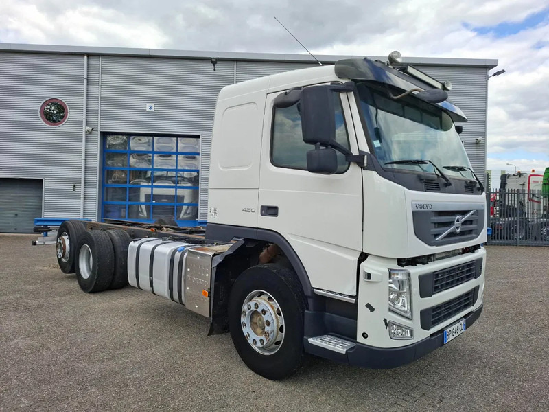 Volvo FM13-420 / VEB+ / LIFT+LENKACHSE / INLINER / AIRCO / AUTOMATIC / EURO-5 / 2011 - 驾驶室底盘卡车:图2 Volvo FM13-420 / VEB+ / LIFT+LENKACHSE / INLINER / AIRCO / AUTOMATIC / EURO-5 / 2011 - 驾驶室底盘卡车:图2