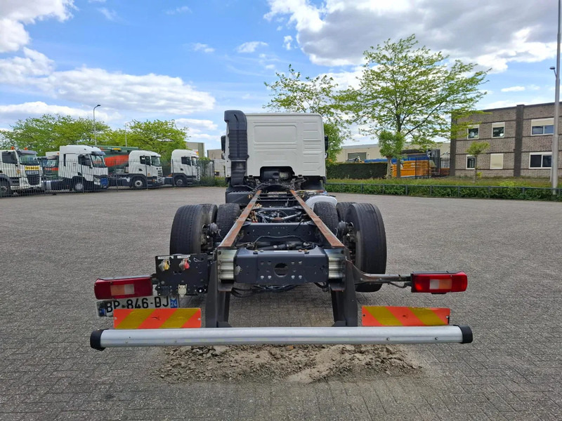 Volvo FM13-420 / VEB+ / LIFT+LENKACHSE / INLINER / AIRCO / AUTOMATIC / EURO-5 / 2011 - 驾驶室底盘卡车:图4 Volvo FM13-420 / VEB+ / LIFT+LENKACHSE / INLINER / AIRCO / AUTOMATIC / EURO-5 / 2011 - 驾驶室底盘卡车:图4