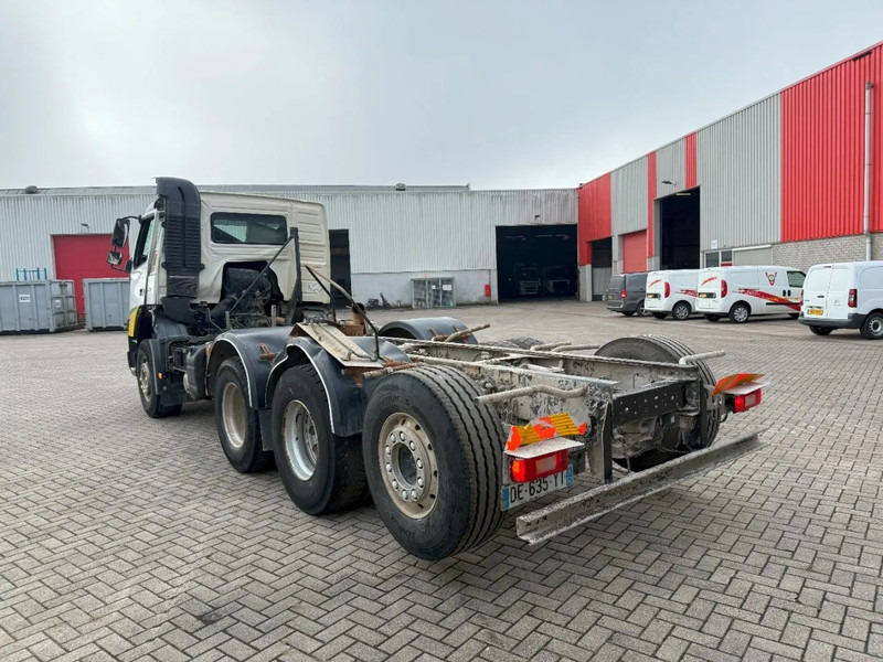 Volvo FMX 450 / ENGINE RUNNING / 8X4 / VEB / ONLY:260642 KM / PTO / LIFT+LENKACHSE / ALCOA / AUTOMATIC / EURO-6 / 2014 - 驾驶室底盘卡车:图3 Volvo FMX 450 / ENGINE RUNNING / 8X4 / VEB / ONLY:260642 KM / PTO / LIFT+LENKACHSE / ALCOA / AUTOMATIC / EURO-6 / 2014 - 驾驶室底盘卡车:图3