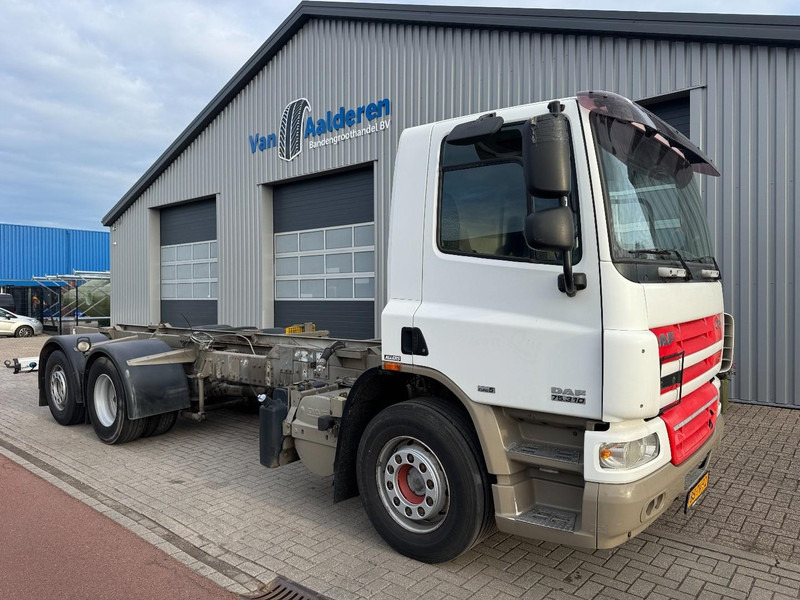 DAF CF75-310, ADR, PTO, 9.0 Ton Front-axle, WB:450 cm - 驾驶室底盘卡车:图1 DAF CF75-310, ADR, PTO, 9.0 Ton Front-axle, WB:450 cm - 驾驶室底盘卡车:图1