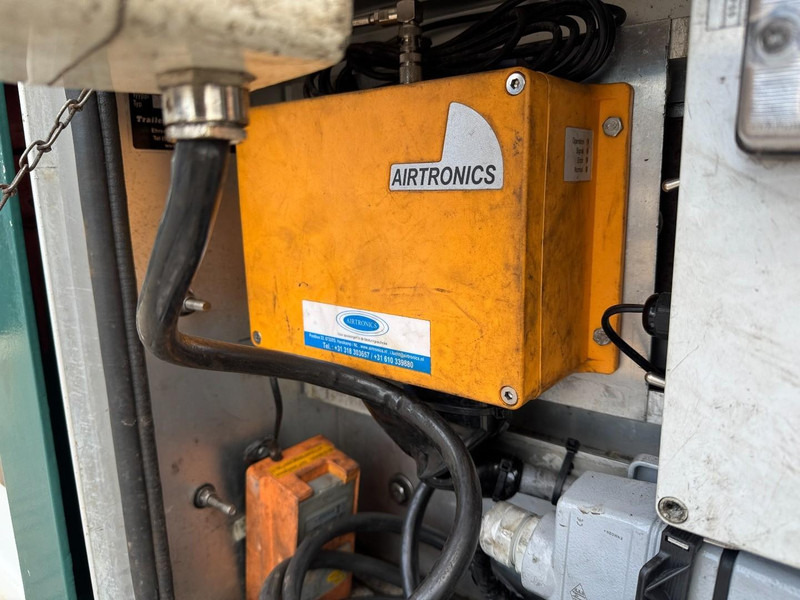 HAMMAR 151 S, Fully renovated, RC, 40 / 30 / 20 Ft - 集装箱运输车/ 可拆卸车身的半拖车:图5 HAMMAR 151 S, Fully renovated, RC, 40 / 30 / 20 Ft - 集装箱运输车/ 可拆卸车身的半拖车:图5