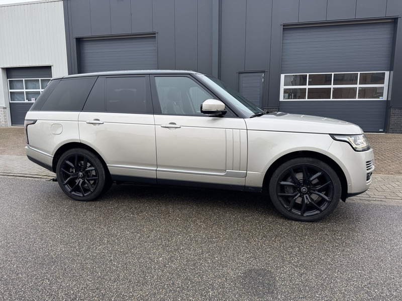 Land Rover Range Rover 4.4 SDV8, Autobio,Std-Heiz,Massage,Soft-Close, Full - 汽车:图2 Land Rover Range Rover 4.4 SDV8, Autobio,Std-Heiz,Massage,Soft-Close, Full - 汽车:图2