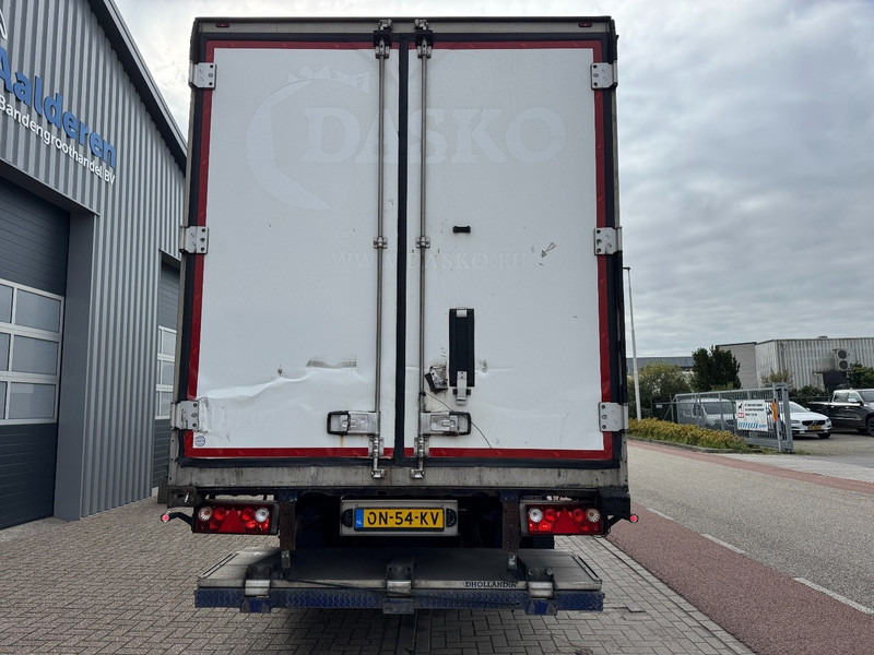 Schmitz Cargobull SCB*S3B Lift- & Steeraxle, Thermo-King SMX, Taillift 2.0 Ton - 冷藏半拖车:图4 Schmitz Cargobull SCB*S3B Lift- & Steeraxle, Thermo-King SMX, Taillift 2.0 Ton - 冷藏半拖车:图4