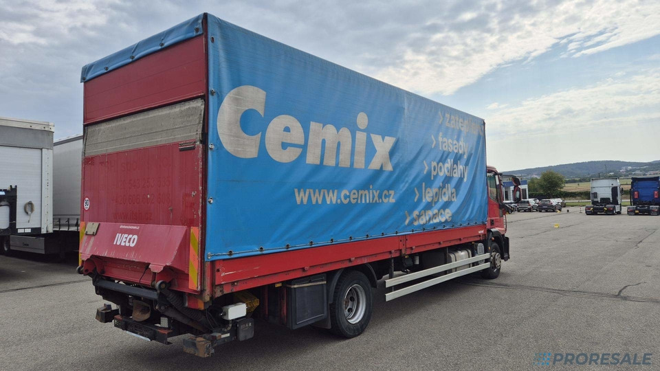 IVECO EUROCARGO ML 140E28 EURO 5 - valník s plachtou + hydraulické čelo 1,5 t - 侧帘卡车:图3 IVECO EUROCARGO ML 140E28 EURO 5 - valník s plachtou + hydraulické čelo 1,5 t - 侧帘卡车:图3