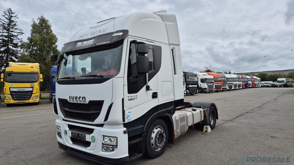 IVECO STRALIS AS440/48T LOW DECK EURO 6 - 牵引车:图1 IVECO STRALIS AS440/48T LOW DECK EURO 6 - 牵引车:图1