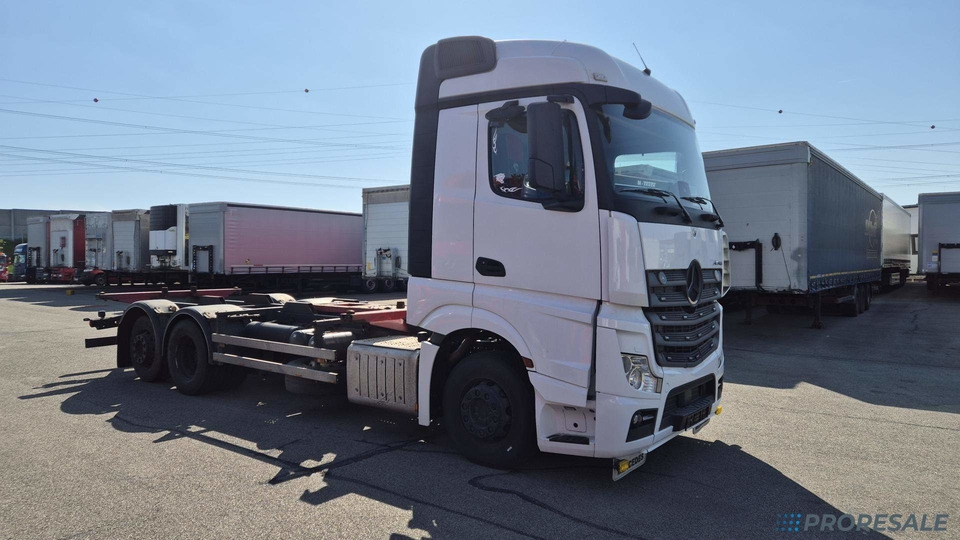 MERCEDES-BENZ ACTROS 2546 L 6X2 EURO 6 - pro přepravu BDF - 集装箱运输车/ 可拆卸车身的卡车:图1 MERCEDES-BENZ ACTROS 2546 L 6X2 EURO 6 - pro přepravu BDF - 集装箱运输车/ 可拆卸车身的卡车:图1