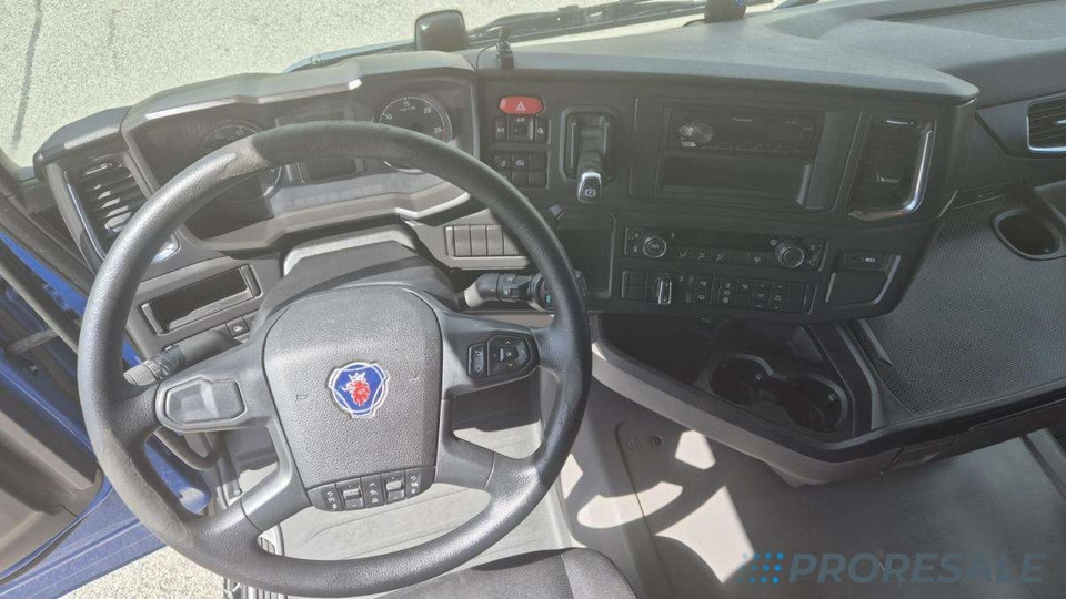 SCANIA R450 N323 LOW DECK EURO 6 - 牵引车:图4 SCANIA R450 N323 LOW DECK EURO 6 - 牵引车:图4