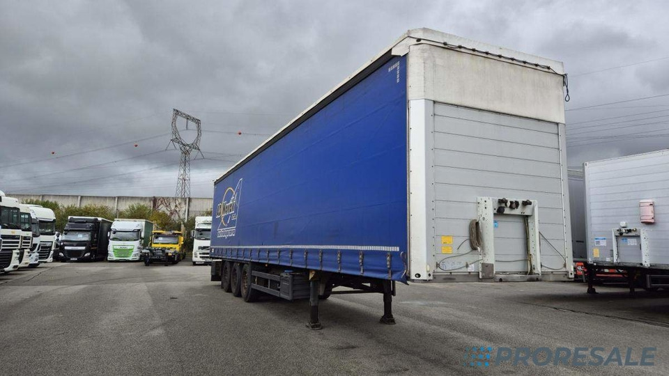 SCHMITZ CARGOBULL SCS 24/L - 13.62 EB Std. - 侧帘半拖车:图1 SCHMITZ CARGOBULL SCS 24/L - 13.62 EB Std. - 侧帘半拖车:图1
