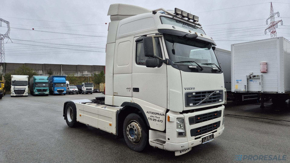 VOLVO FH 13.440 42T EURO 5 - 牵引车:图1 VOLVO FH 13.440 42T EURO 5 - 牵引车:图1