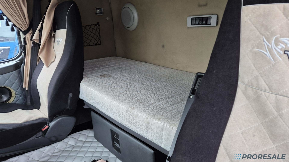 VOLVO FH 13.440 42T EURO 5 - 牵引车:图5 VOLVO FH 13.440 42T EURO 5 - 牵引车:图5