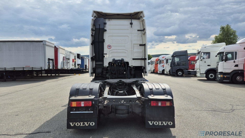 VOLVO FH 460 EURO 6 - 牵引车:图3 VOLVO FH 460 EURO 6 - 牵引车:图3