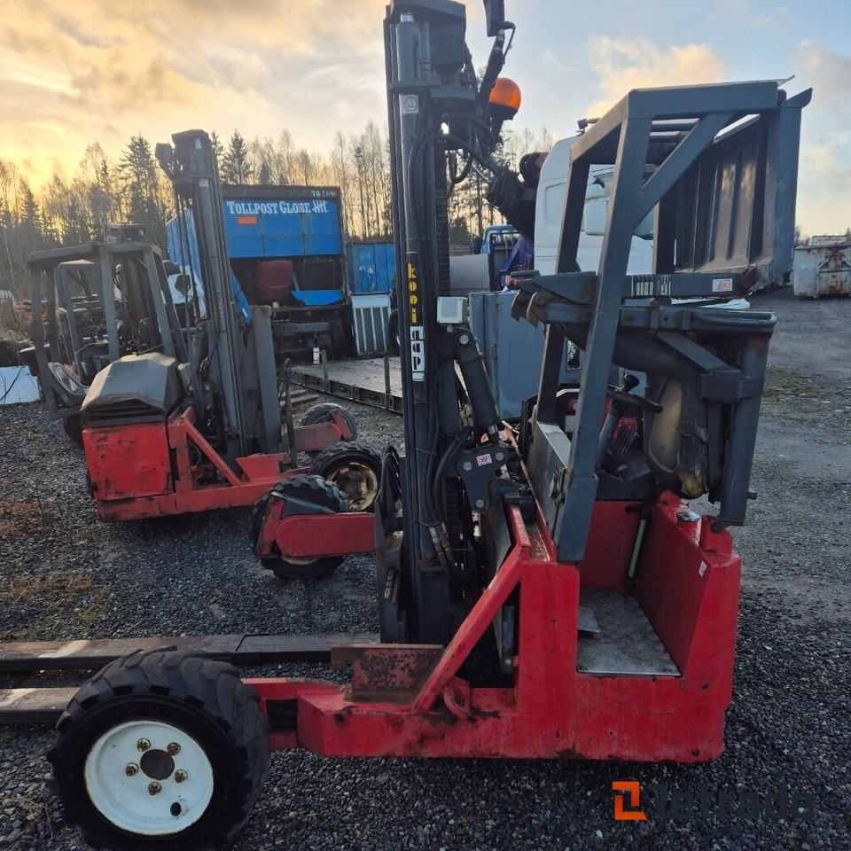 3stk.Gaffeltruck Moffa påhengstrucker - 工业设备:图1 3stk.Gaffeltruck Moffa påhengstrucker - 工业设备:图1