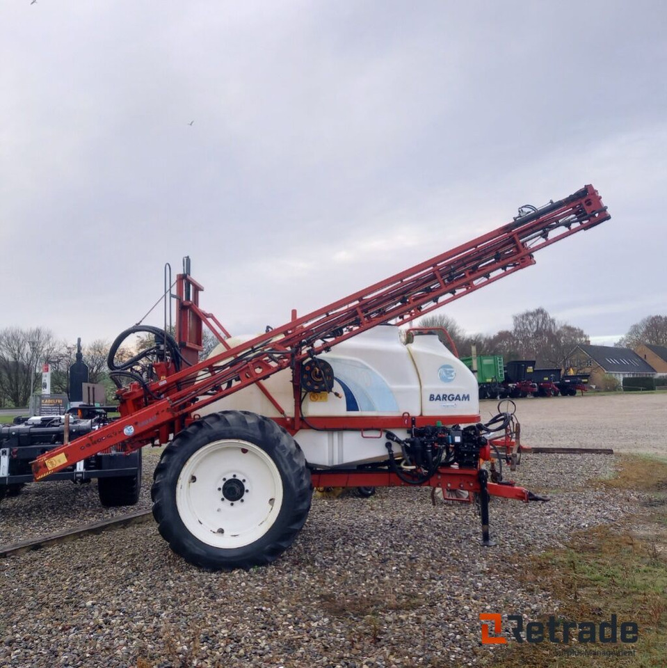 Bargam 2700 Elios 24m. Trailersprøjte. - 牵引式喷雾机:图4 Bargam 2700 Elios 24m. Trailersprøjte. - 牵引式喷雾机:图4