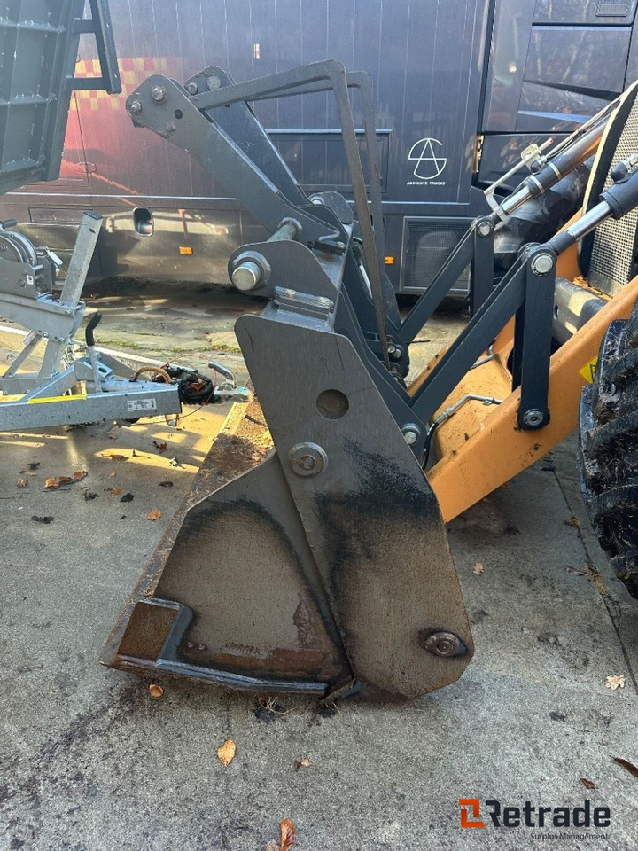 Case 695st Rendegraver - 反铲装载机:图4 Case 695st Rendegraver - 反铲装载机:图4