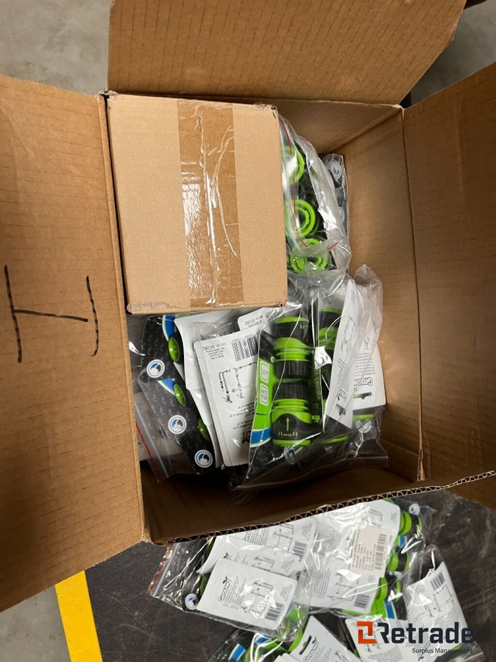 Forskelligt udstyr Slangekoblinger m.m. - 工具/ 设备:图1 Forskelligt udstyr Slangekoblinger m.m. - 工具/ 设备:图1