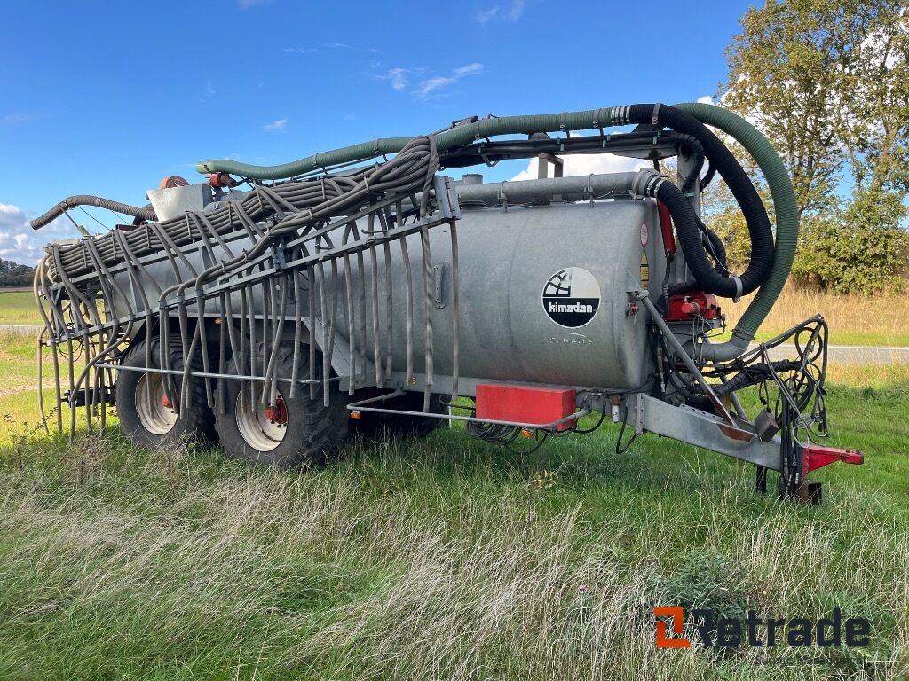 Landbrugsudstyr KIMADAN B 20000 Gyllevogn med slæbeslanger - 浆罐车:图5 Landbrugsudstyr KIMADAN B 20000 Gyllevogn med slæbeslanger - 浆罐车:图5