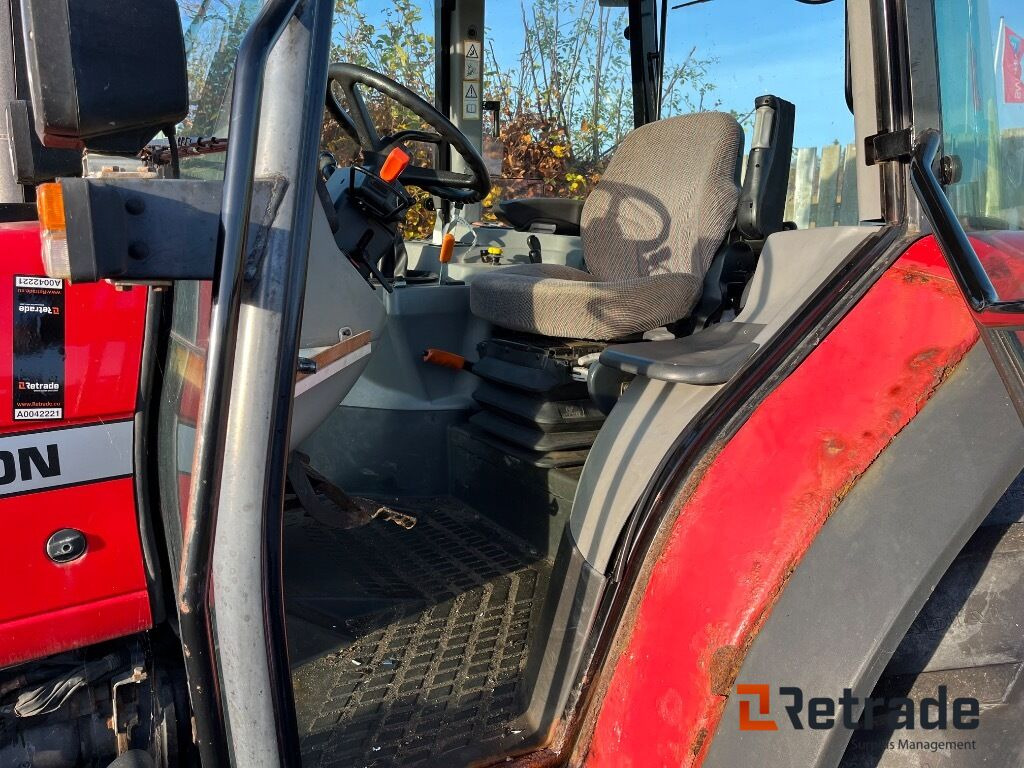 MASSEY FERGUSON MF 4355 4WD med HEVA frontlift. - 拖拉机:图5 MASSEY FERGUSON MF 4355 4WD med HEVA frontlift. - 拖拉机:图5