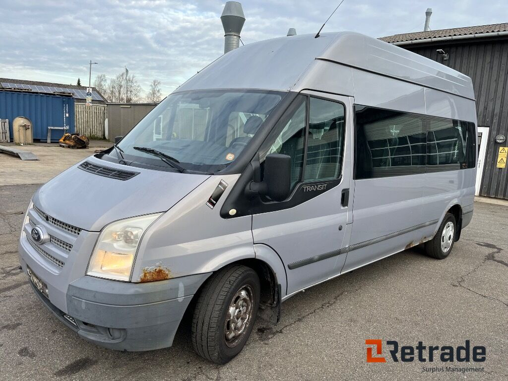 Minibus med lift FORD TRANSIT KOMBI 300L F 2,2 TDCI - 小型巴士, 小型客车:图1 Minibus med lift FORD TRANSIT KOMBI 300L F 2,2 TDCI - 小型巴士, 小型客车:图1