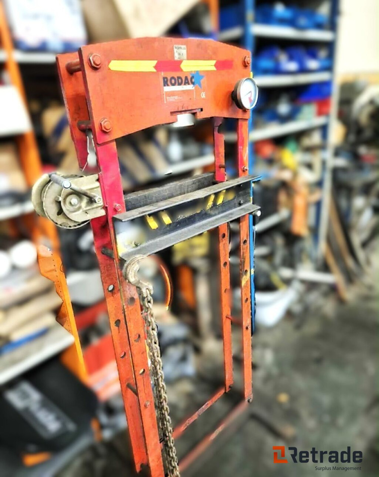 Rodac ROPPA 30 – Kraftig 30-tonns verkstedpresse - 工业设备:图4 Rodac ROPPA 30 – Kraftig 30-tonns verkstedpresse - 工业设备:图4