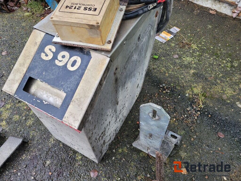 建筑设备 Sandspridare för lastbil Autoline S90:图9 建筑设备 Sandspridare för lastbil Autoline S90:图9