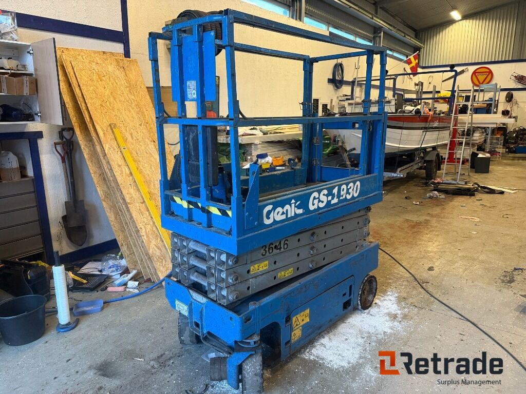 Saxlift Genie 1930 - 剪式升降机:图2 Saxlift Genie 1930 - 剪式升降机:图2