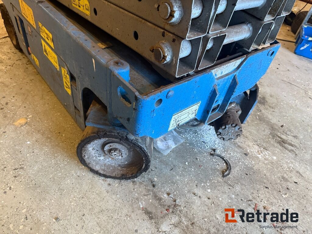 Saxlift Genie 1930 - 剪式升降机:图4 Saxlift Genie 1930 - 剪式升降机:图4