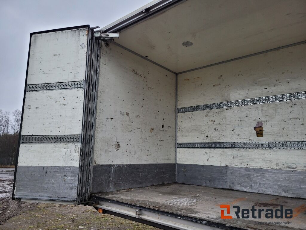 Trailer med öppningsbar sida PARATOR SCV 14-24 - 封闭厢式半拖车:图5 Trailer med öppningsbar sida PARATOR SCV 14-24 - 封闭厢式半拖车:图5
