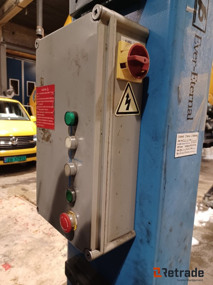 Verkstedutstyr Løftebukk EAE EE-6215E 租赁 Verkstedutstyr Løftebukk EAE EE-6215E：图6