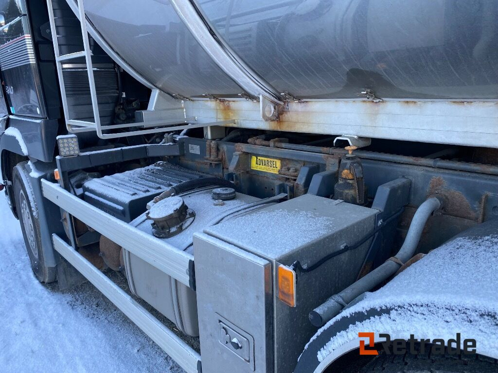 Volvo FH16,2012. Eu godkjent 6x2 asfaltbil - 翻斗车:图3 Volvo FH16,2012. Eu godkjent 6x2 asfaltbil - 翻斗车:图3