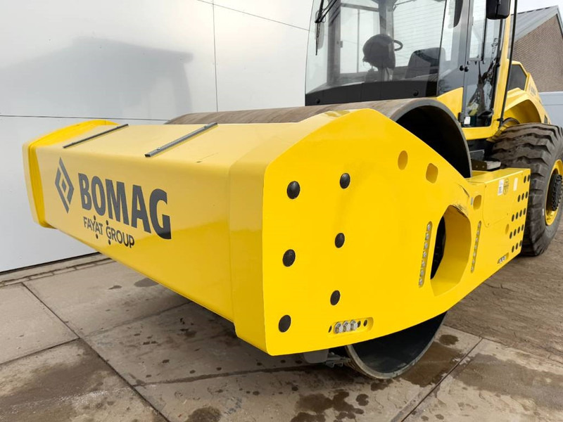 碾压机 Bomag BW226D-5CL - NEW / Cummins Engine:图12 碾压机 Bomag BW226D-5CL - NEW / Cummins Engine:图12