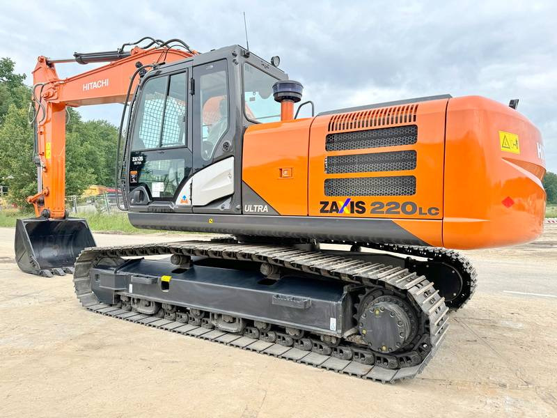Hitachi ZX220LC-5G / 2025 ULTRA MODEL / ISUZU ENGINE - 履带式挖掘机:图3 Hitachi ZX220LC-5G / 2025 ULTRA MODEL / ISUZU ENGINE - 履带式挖掘机:图3