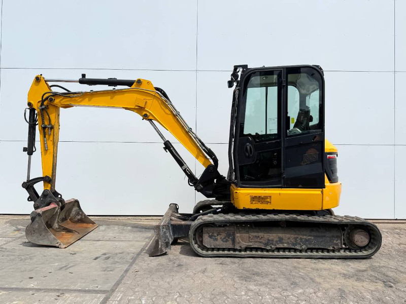 JCB 48Z-1 - Hammer Lines / Quick Coupler - 小型挖掘机:图1 JCB 48Z-1 - Hammer Lines / Quick Coupler - 小型挖掘机:图1