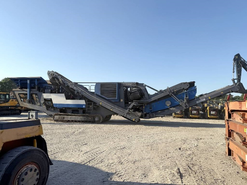 Kleemann MR130ZS EVO K024 Impact Crusher - Dutch Machine! - 移动破碎机:图2 Kleemann MR130ZS EVO K024 Impact Crusher - Dutch Machine! - 移动破碎机:图2