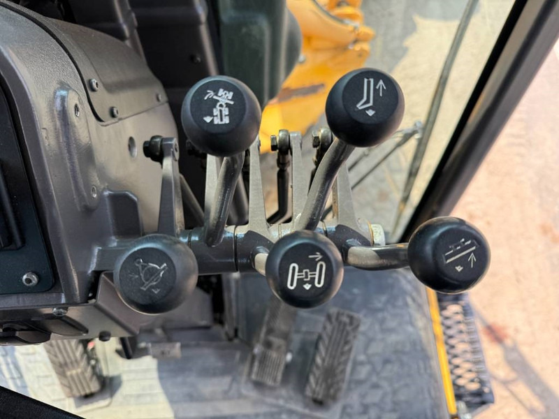 平路机 Volvo G970 - 3 Tine Ripper / EPA Certified：图20