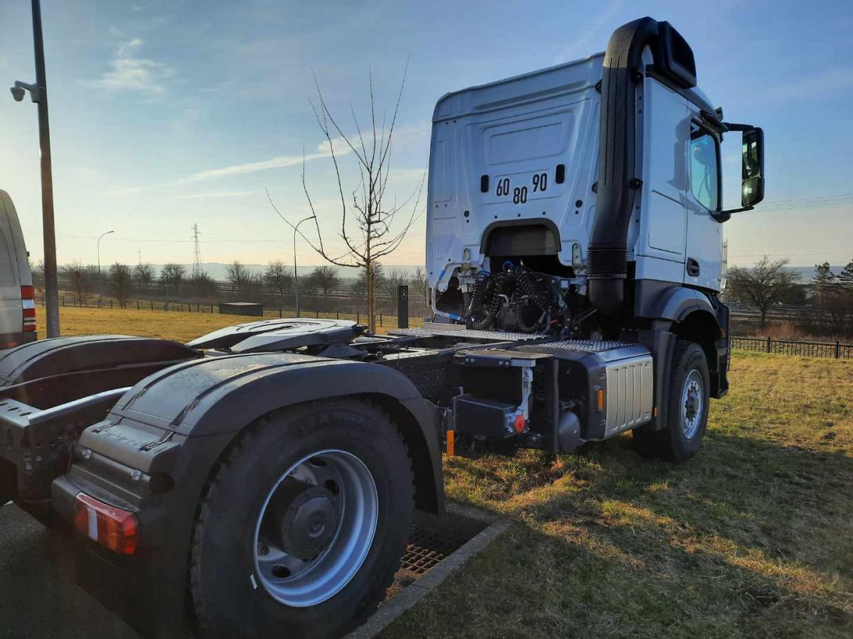 Mercedes Arocs 1851 HAD - 牵引车:图2 Mercedes Arocs 1851 HAD - 牵引车:图2
