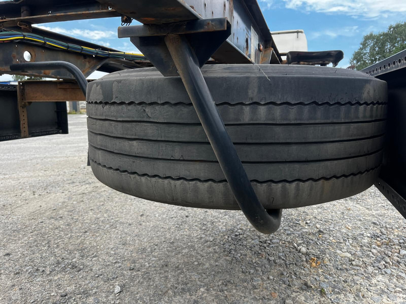 Krone AZ DB07CLNF 18F - 集装箱运输车/ 可拆卸车身的拖车:图4 Krone AZ DB07CLNF 18F - 集装箱运输车/ 可拆卸车身的拖车:图4