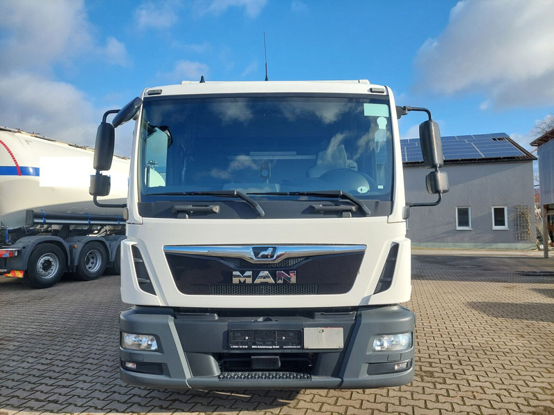 MAN TGL 8.190 L gFH Koffer LBW AHK (25) TÜV NEU - 厢式卡车:图3 MAN TGL 8.190 L gFH Koffer LBW AHK (25) TÜV NEU - 厢式卡车:图3