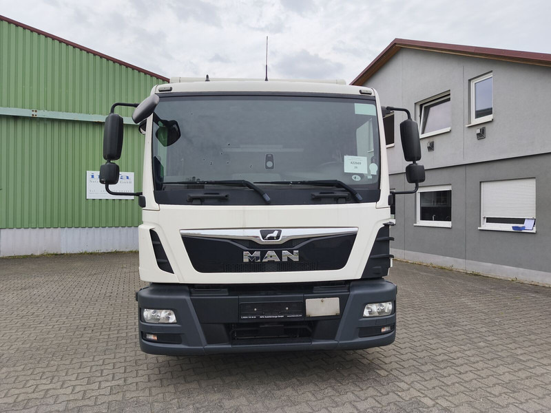 MAN TGL 8.190 - 厢式卡车:图3 MAN TGL 8.190 - 厢式卡车:图3