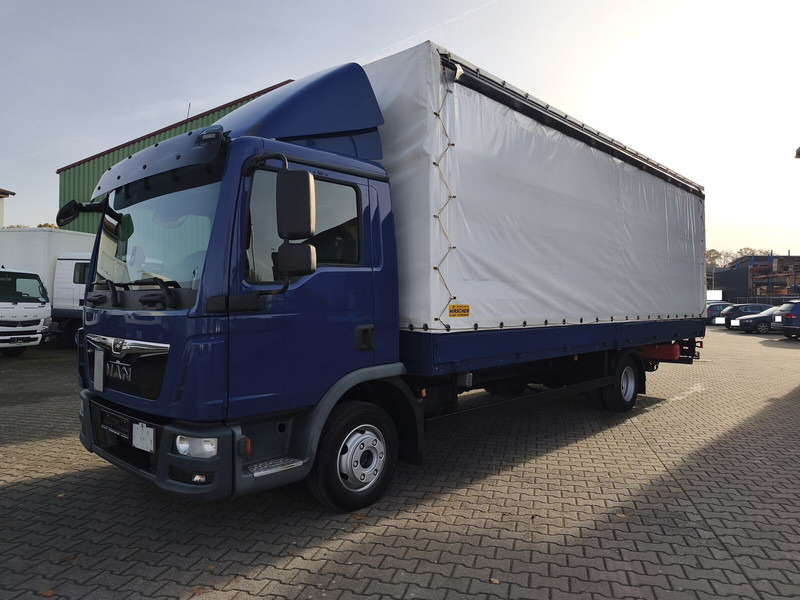 MAN TGL 8.220 4x2 Euro 6 LBW AHK (19) - 侧帘卡车:图1 MAN TGL 8.220 4x2 Euro 6 LBW AHK (19) - 侧帘卡车:图1