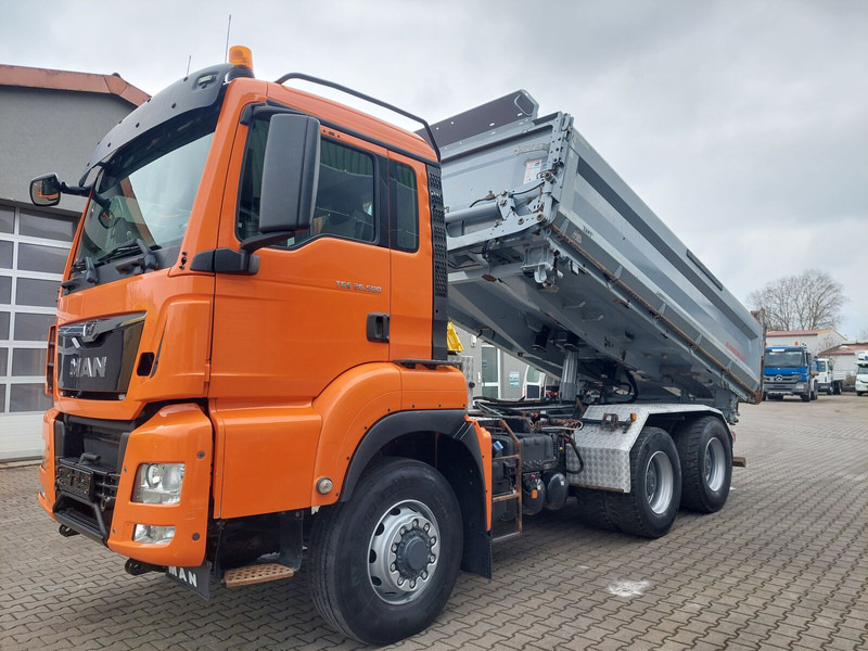 MAN TGS 26.500 Hydrodrive Schwarzmüller Wechselsystem SZM - 翻斗车:图2 MAN TGS 26.500 Hydrodrive Schwarzmüller Wechselsystem SZM - 翻斗车:图2