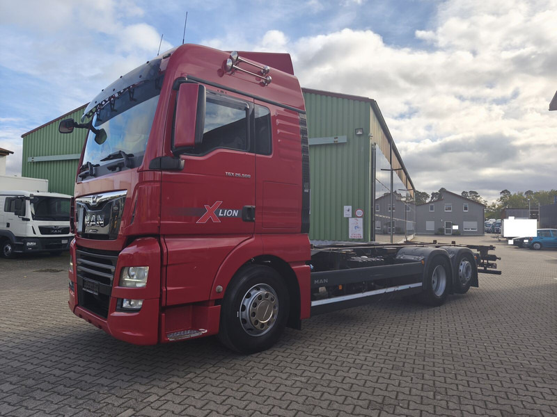 MAN TGX 26.500 BDF 6x2 Euro 6 Standard Lift+Lenk (29) - 驾驶室底盘卡车:图1 MAN TGX 26.500 BDF 6x2 Euro 6 Standard Lift+Lenk (29) - 驾驶室底盘卡车:图1