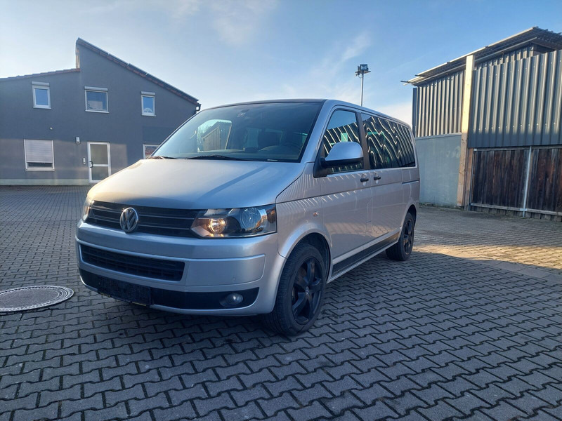 Volkswagen Transporter Multivan AHK Doppelklima Tisch Leder 7-Sitzer - 小型巴士, 小型客车:图1 Volkswagen Transporter Multivan AHK Doppelklima Tisch Leder 7-Sitzer - 小型巴士, 小型客车:图1