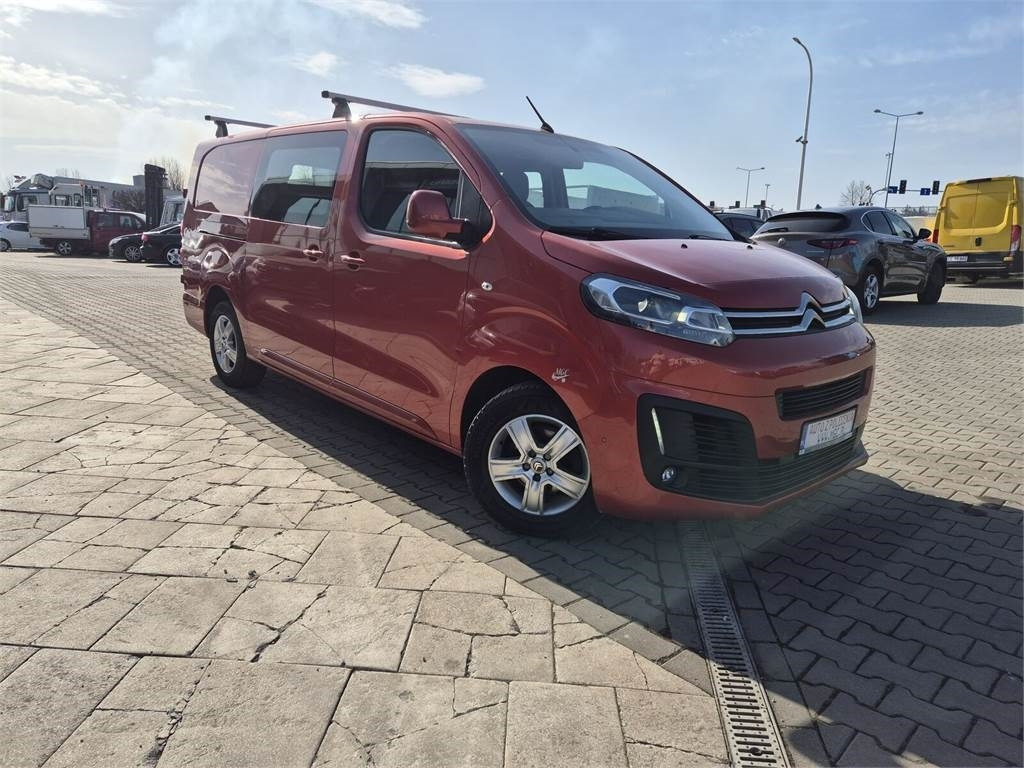 Citroën Jumpy Combi L3H1 Long ,Mixto,Top Version,360 Camer - 康比货车:图5 Citroën Jumpy Combi L3H1 Long ,Mixto,Top Version,360 Camer - 康比货车:图5