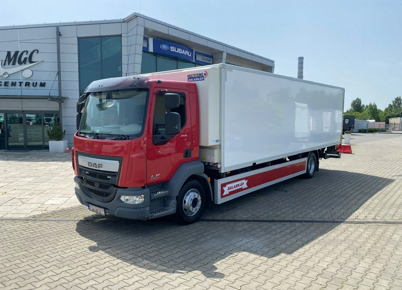 DAF LF 250 LF250I / 1 Owner / Hulsteins / Super Condition - 冷藏车:图1 DAF LF 250 LF250I / 1 Owner / Hulsteins / Super Condition - 冷藏车:图1