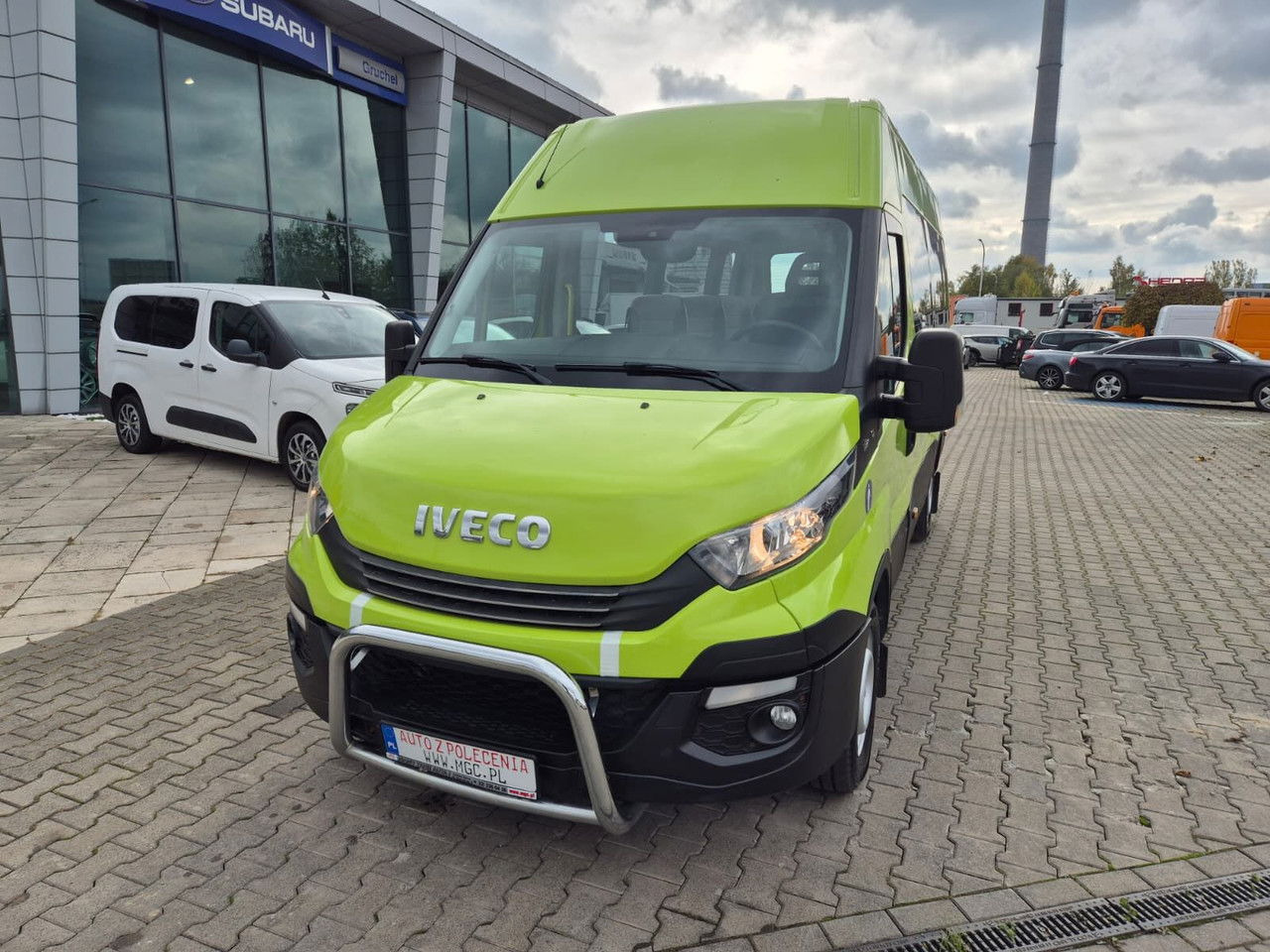 Iveco Daily 35S12 Hi-Matic / 10 Seats / Super Condition - 小型巴士, 小型客车:图2 Iveco Daily 35S12 Hi-Matic / 10 Seats / Super Condition - 小型巴士, 小型客车:图2
