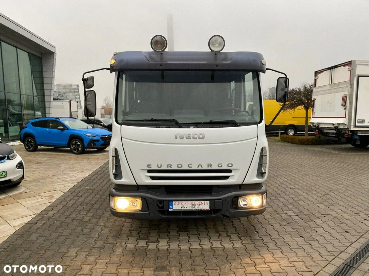 Iveco Eurocargo ML80E17 - 栏板式/ 平板卡车, 起重车:图4 Iveco Eurocargo ML80E17 - 栏板式/ 平板卡车, 起重车:图4